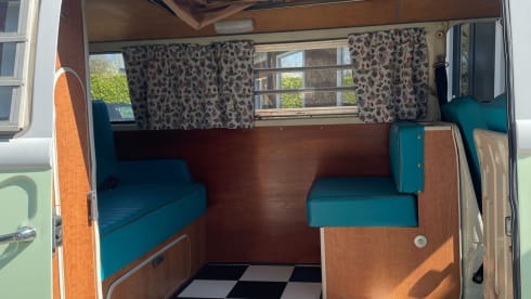Joop – Volkswagen T2A Westfalia campervan from 1969