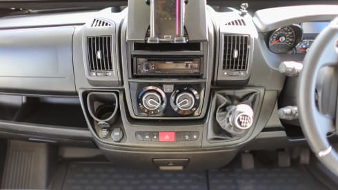 Saltire sunsets Motorhome hire  – 6 berth Fiat alcove from 2021