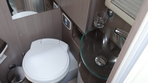 MOOPY (Mobile Office Opportunity) – Adria Matrix Supreme