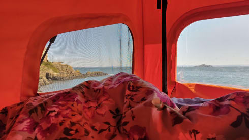 Vanny McVanface – 4 berth camping adventures await!