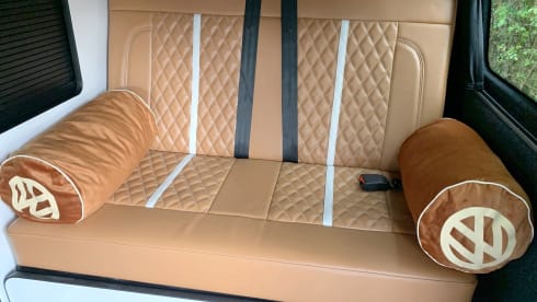 Jude – 4 Berth VW Camper