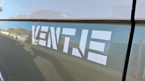 Ventje_CamperBuddy 2 – Ventje_Camper-Luxe VW T5 automatic - 5 seat belt places 