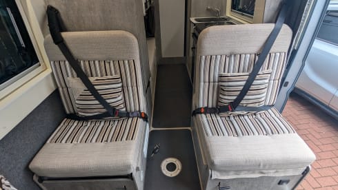 Wallace the Wildax – Family 4 berth campervan