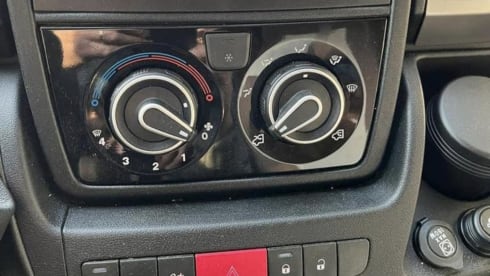 4p Bürstner semi-integrated uit 2013