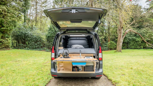 Becca – Economical bus camper from 2023