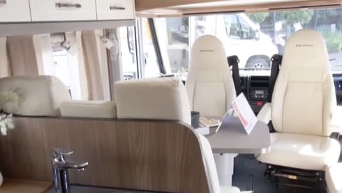 Da 4 a 5p Bürstner integrato dal 2016