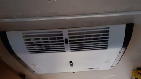 Pakito – 6-seater attic camper a bit old but efficient at the most