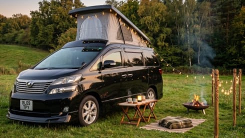 Ebony – 4 berth Toyota campervan from 2009