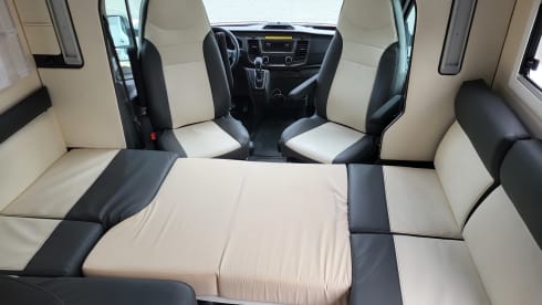 rollie – 5p semi-integrated (2021) - automatic - offgrid