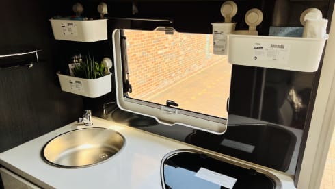 Wout Van Der Kampe – Spacious 6 berth motorhome; RollerTeam Zefiro 675