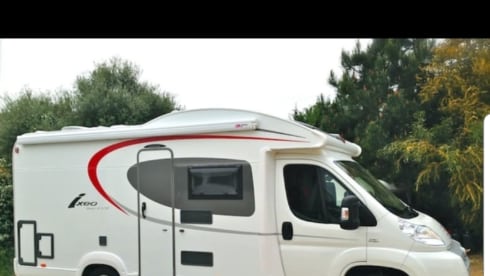 Beautiful, very comfortable camper, available for rent