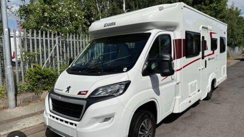 Colonsay – 6 Berth Motorhome