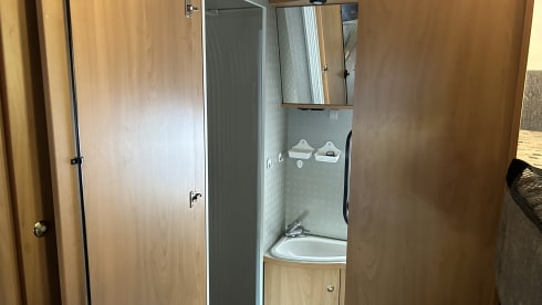 6p Bürstner alcove uit 2004