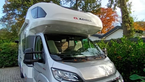 4p Adria Mobil alcove from 2020