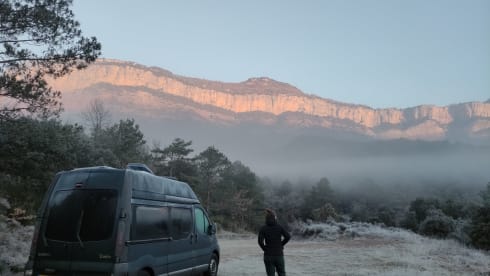 Bussie/rustig aan wagen – 2p Renault bus from 2003: For sporty wind campers