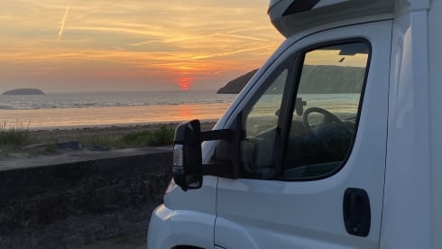 Dream came true – Lovely 4 person family (incl dogs) camper