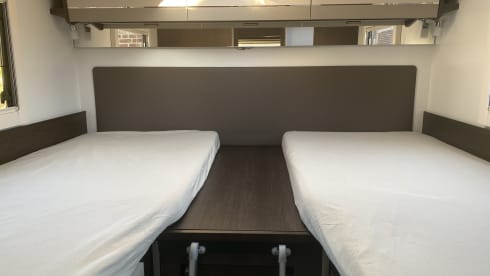 Luxe Benimar Cocoon 463 Automaat 4p