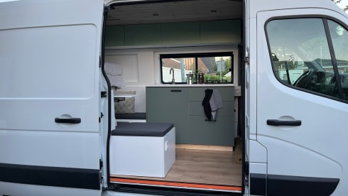 Betsy – Opel Movano 2017