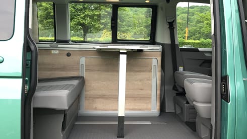 Voyager – 2021 VW T6.1 CALIFORNIA Camper 4 Berth - Automatic 