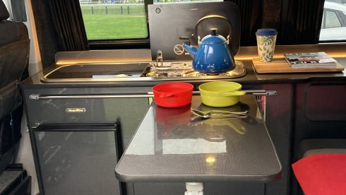 Gandalf – VW T6 4 Berth Campervan with fantastic reviews