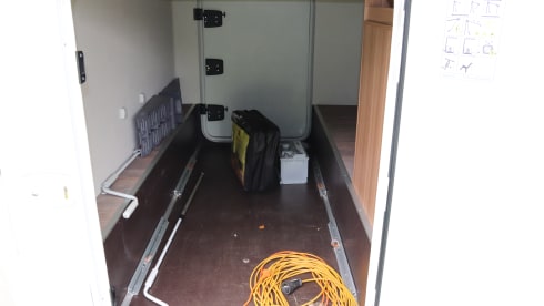 6p Peugeot alcove from 2019