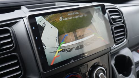 Soigneur – 3+1 McLouis semi-integrated from 2024