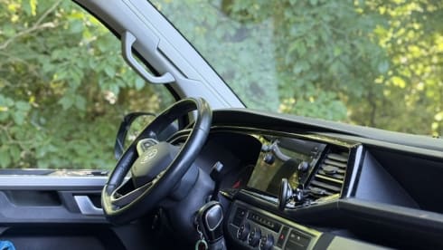 Volkswagen California Beach (5 seats) from 2021