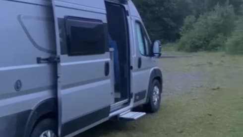 2p Karmann bus from 2020