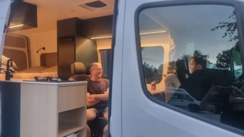 3p Mercedes-Benz bus from 2018