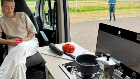 Tourne Tourne – 4p Peugeot campervan uit 2023