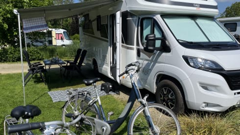 Tweede thuis op wielen. – New 4p Fiat semi-integrated motorhome from 2023