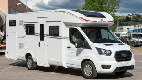 Brand new (2023) Performance automatic 170hp - WIFI - Ready to camp