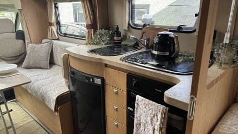 Northern Lights – Camper Peugeot a 4 posti letto del 2012