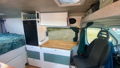Casa Mobiel – Spacious off-grid Fiat Ducato bus camper - beautifully built in