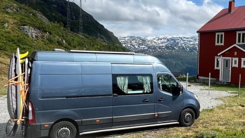Mosi – Luxury off-grid camper for 2p, automatic and kitchen with quooker
