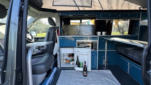 DAVE – Camping-car Volkswagen 4 places à partir de 2019