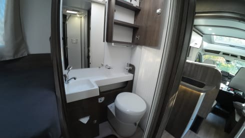 4p Mobilhome (built in 2023) - Automatic - fully equipped - Full option