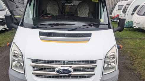 Babba – 4 berth Ford alcove from 2013