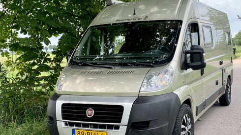 Mario – Perfect Fiat Bavaria Camp camper van for rent -automatic