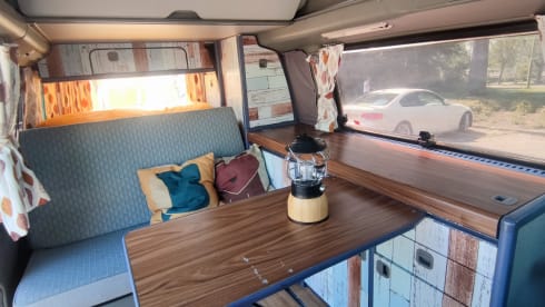 Ted – Nice Volkswagen T4 Westfalia for 3 people