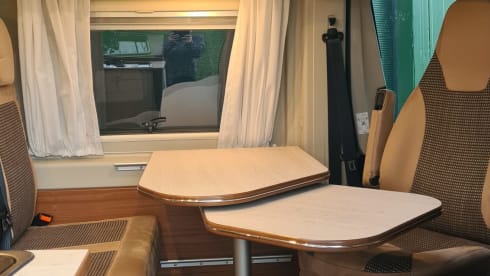 De Westereender Flitz – Pössl Buscamper 160 hp Automatic from 2019