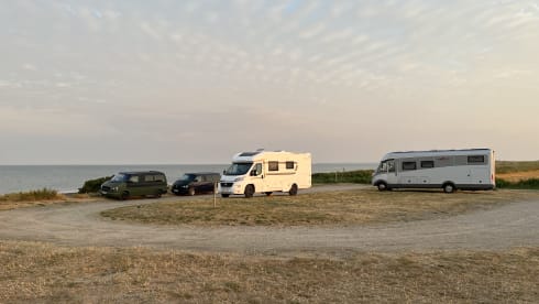Florium – Luxury camper for 2 people (2020) from the Fleurette class segment!