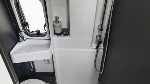 4 seater van