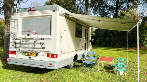 Perfect family camper with bunk bed