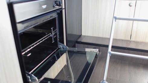 Saltire sunsets Motorhome hire  – 6 berth Fiat alcove from 2021