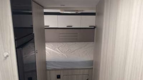 King Camper – 5p Sun Living alcove uit 2021