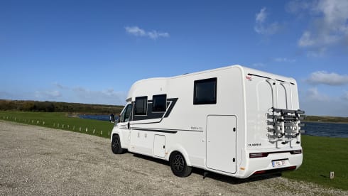 Camper Clocky – 5p Adria Matrix Semi-Integral from 2024