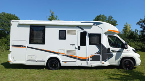 4p Challenger semi-integrated uit 2017