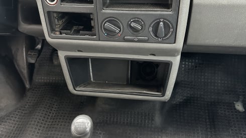 2p Volkswagen bus from 2002
