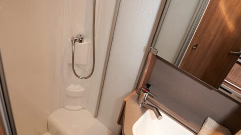 BEARENT – CAMPER WEINSBERG 6 PLACES 